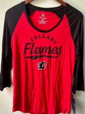 Fanatics Red and Black Calgary Graphic Raglan Tee